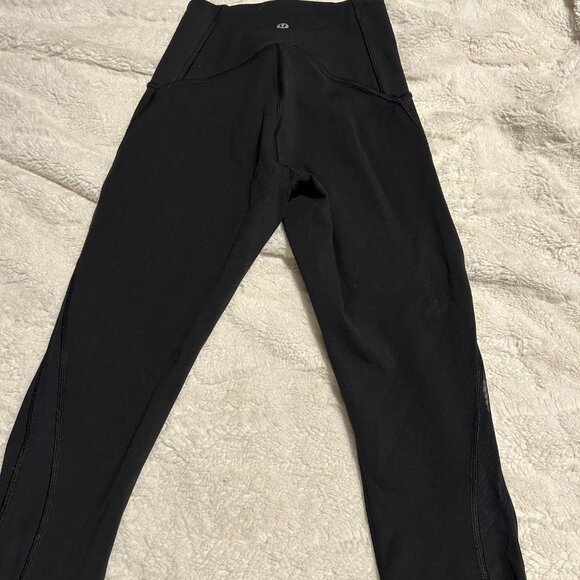 Lululemon Train Times crop 17" Size 2 - Picture 3 of 5
